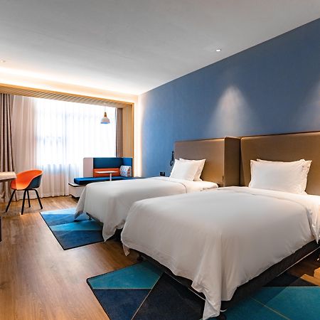 Holiday Inn Express Shantou City Center By Ihg מראה חיצוני תמונה