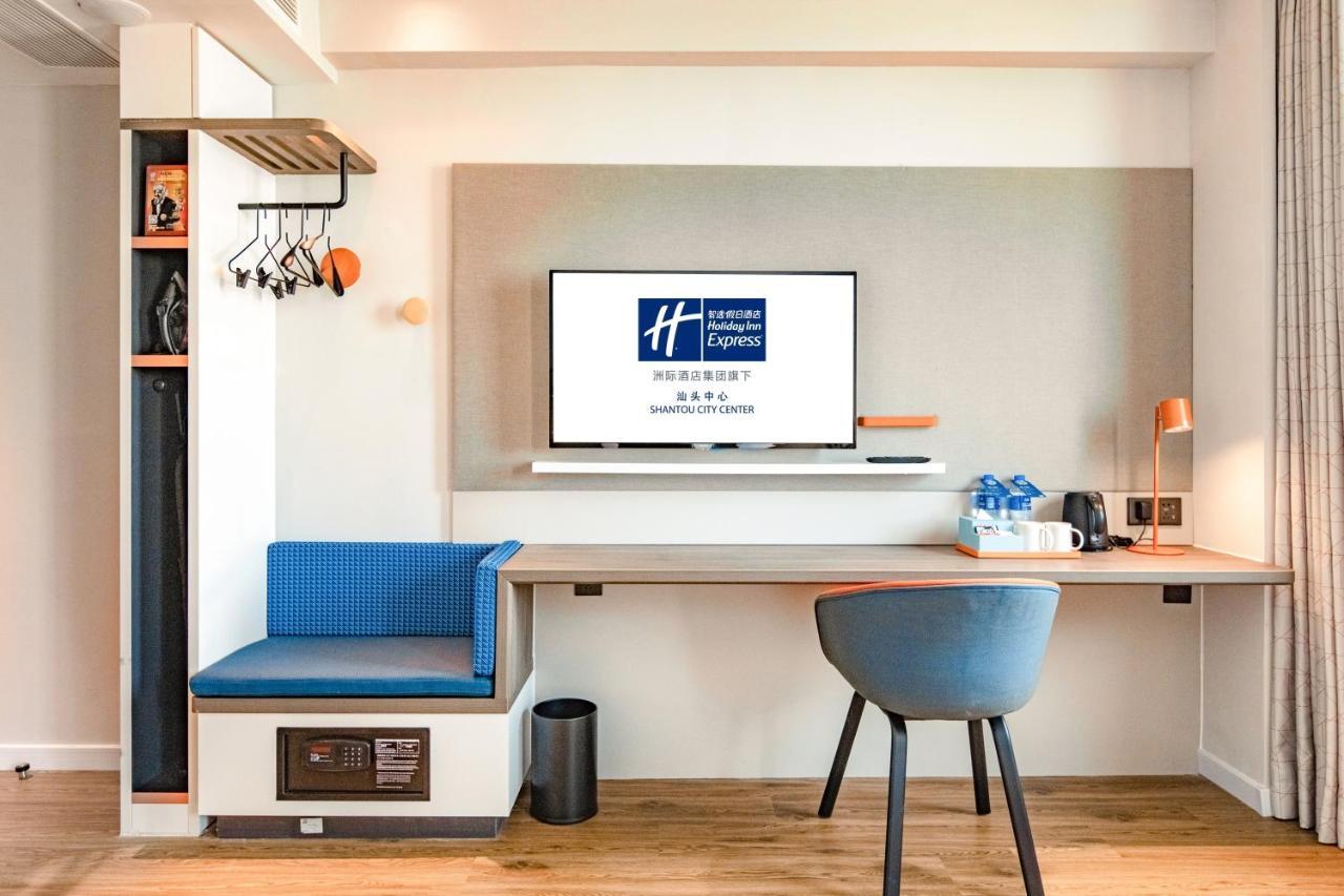 Holiday Inn Express Shantou City Center By Ihg מראה חיצוני תמונה