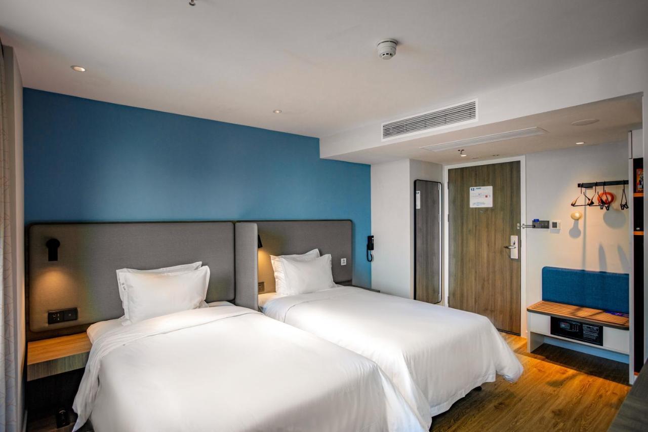 Holiday Inn Express Shantou City Center By Ihg מראה חיצוני תמונה