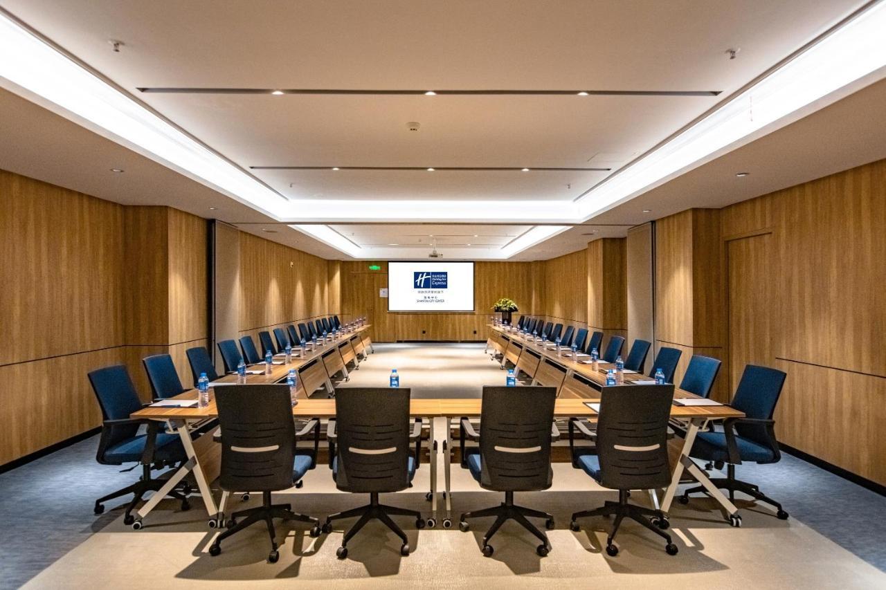 Holiday Inn Express Shantou City Center By Ihg מראה חיצוני תמונה