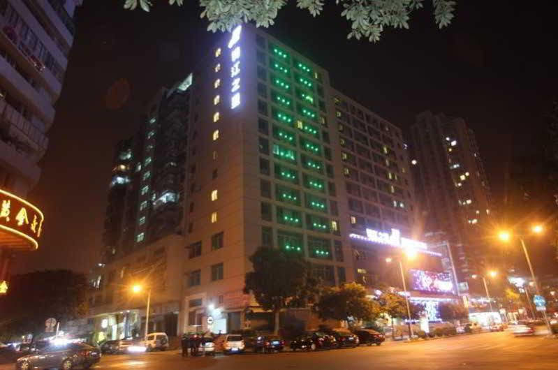 Holiday Inn Express Shantou City Center By Ihg מראה חיצוני תמונה